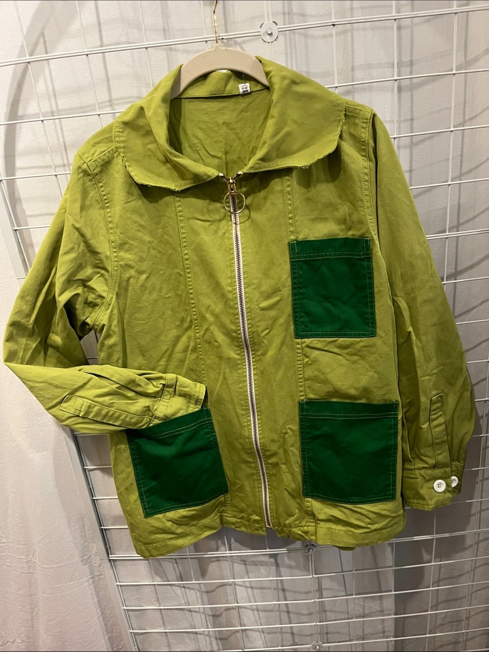 Big Bud Green Utility Jacket with Green Contrast Pockets. Twill. Size Medium